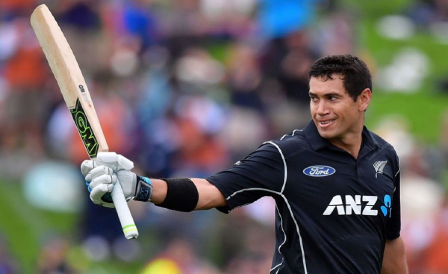 न्यूजीलैंड ने भारत को दिया 240 रन का लक्ष्य