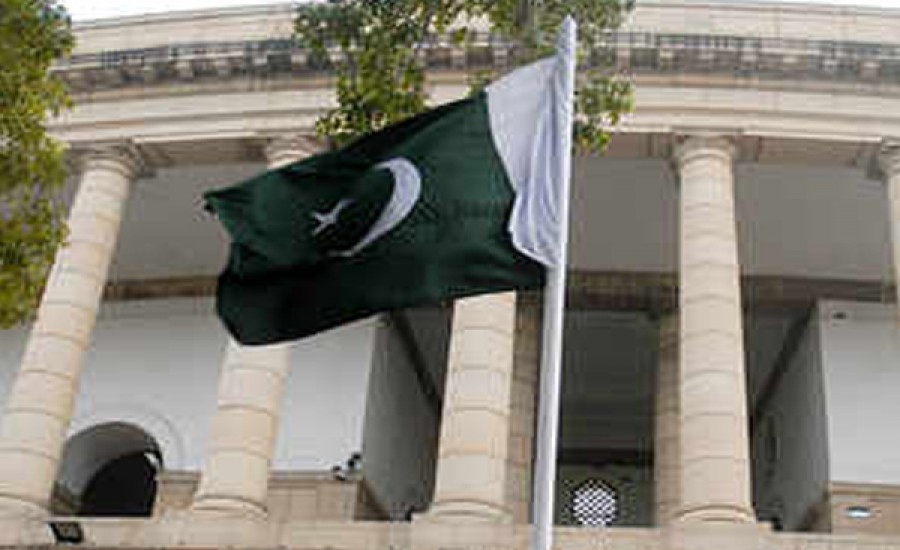 अनुच्छेद 370 : पाकिस्तान धारा 370 हटाने से बौखलाया, पाक संसद का संयुक्त सत्र बुलाया