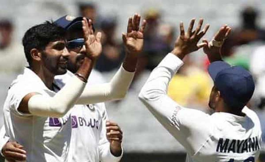 मेलबर्न टेस्ट : बुमराह, अश्विन के आगे पस्त हुआ आस्ट्रेलिया, भारत अच्छी स्थिति में
