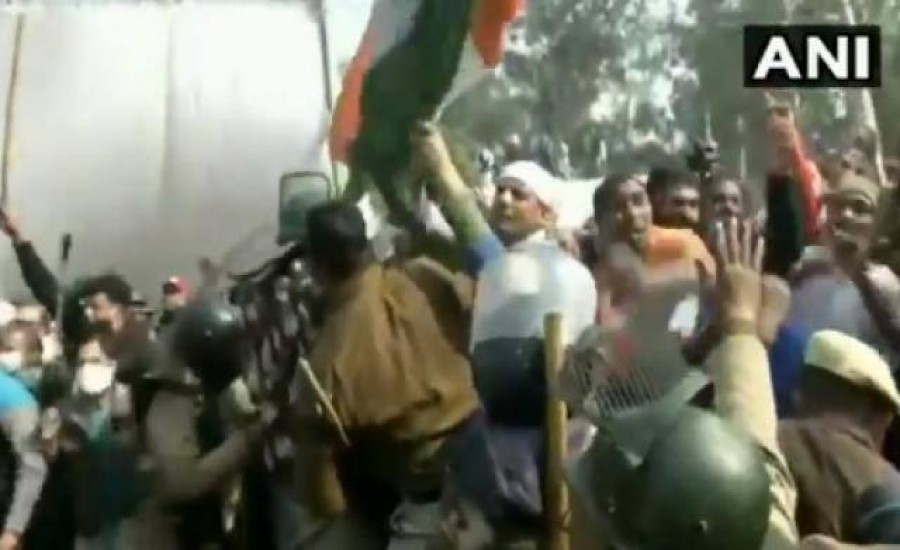 सिंघु बॉर्डर अपडेट: अलीपुर एसएचओ पर तलवार से किया गया हमला, हिरासत में आरोपी