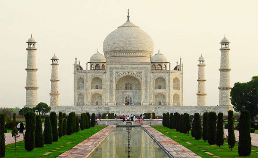 पर्यटकों के लिए शनिवार और रविवार को भी खुला ताज महल