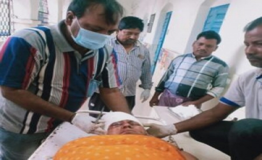 झारखंड में अपराधियों ने कांग्रेस नेता की हत्या की, हमले में पत्नी बुरी तरह जख्मी