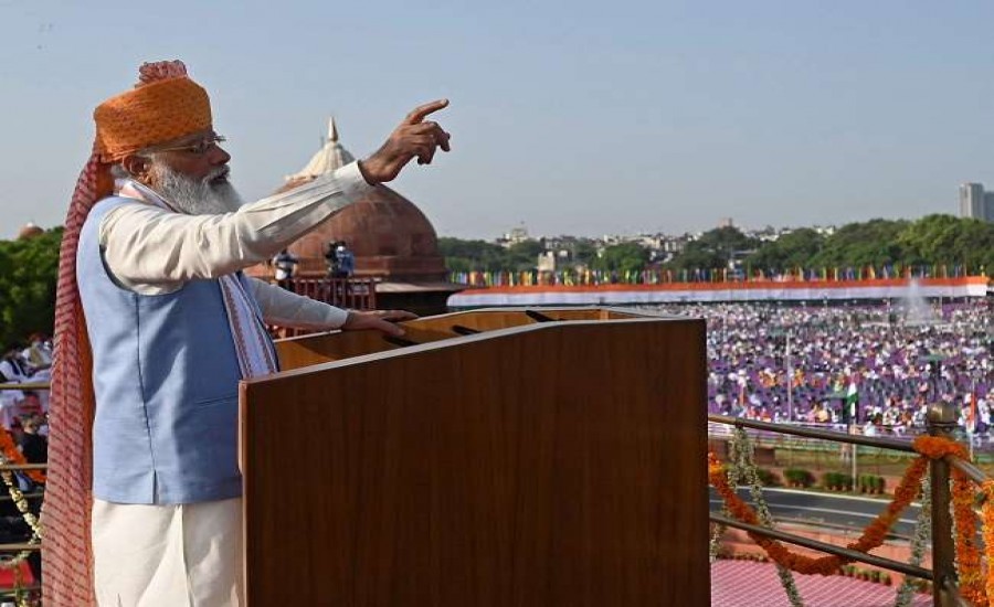 प्रधानमंत्री मोदी ने प्रयासों में कमी का जिक्र करते हुए देशवासियों से क्षमा मांग तीनों कृषि कानून लिये वापस