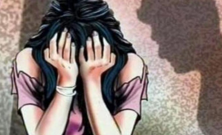 चाकू की नोक पर 20 वर्षीय महिला से बलात्कार, युवक गिरफ्तार
