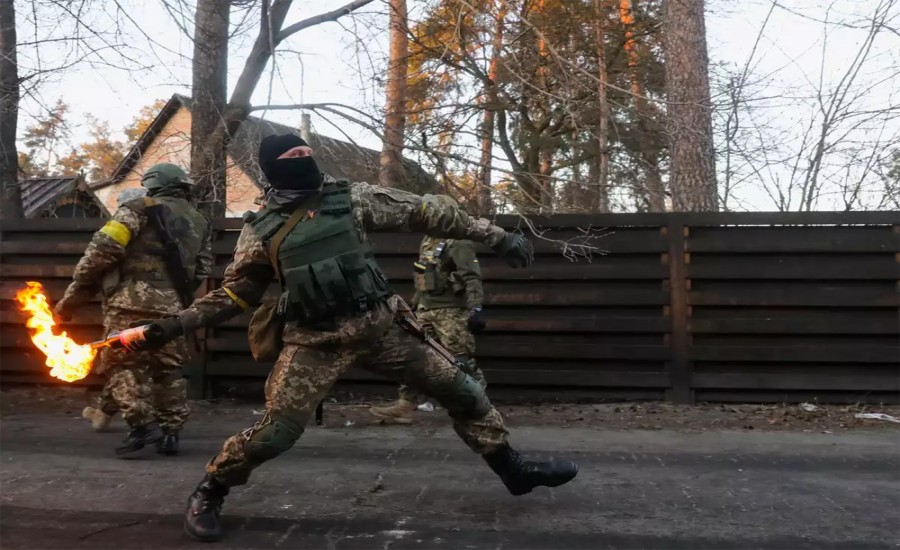Ukraine Russia War : रूस ने यूक्रेन में भाड़े के विदेशी सैनिकों का प्रशिक्षण केंद्र किया ध्वस्त