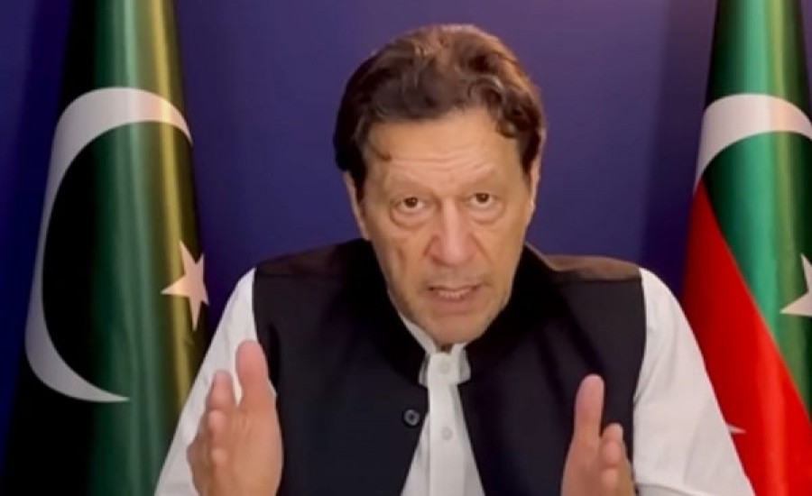 इमरान खान ने दी पाकिस्तान के बिखरने की चेतावनी