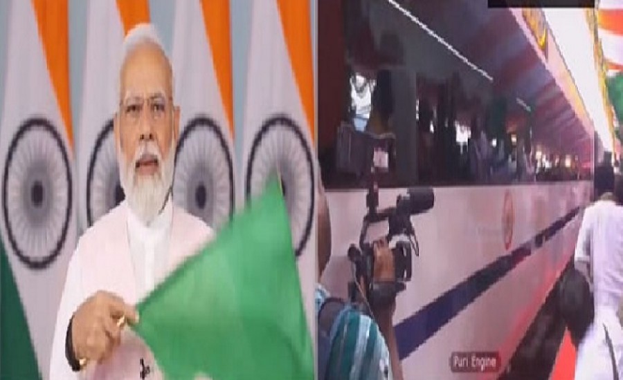 PM मोदी ने ओडिशा में वंदे भारत को हरी झंडी दिखाकर रवाना किया